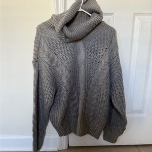 Cozy Cable Knit Turtleneck Sweater - Gray